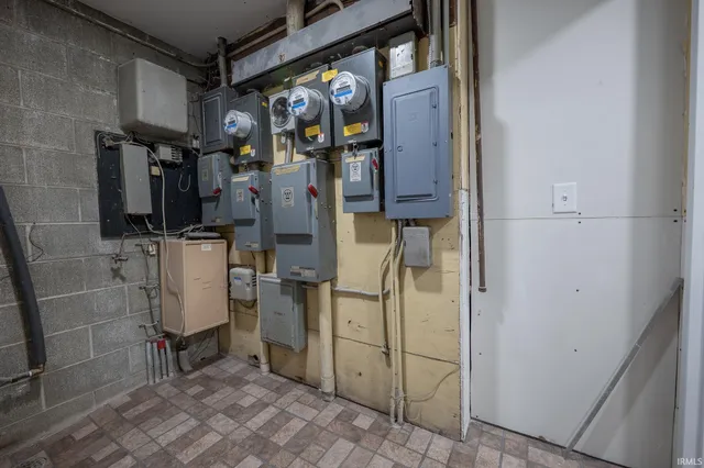 $249,900 | 1428 East Calvert Street, South Bend, IN 46613