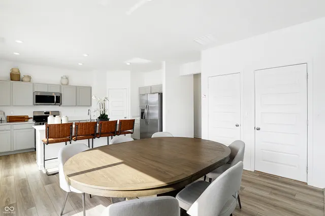 $269,640 | 2348 Dillon Drive, Greenfield, IN 46140