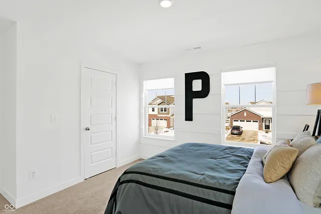 $269,640 | 2348 Dillon Drive, Greenfield, IN 46140