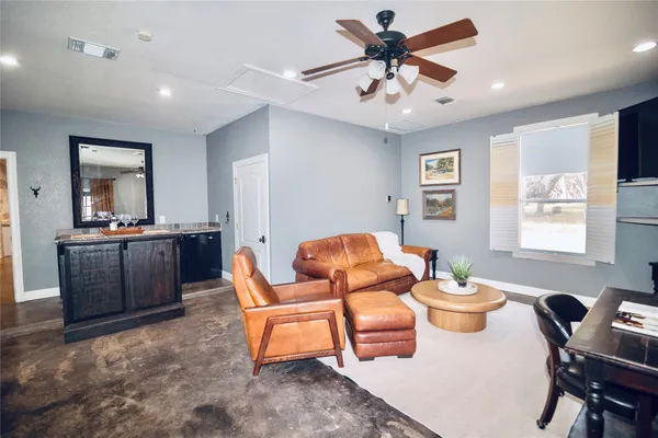 $985,000 | 10921 Long Branch Drive, Austin, TX 78736