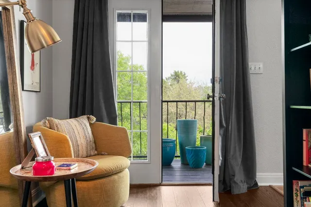 $1,050,000 | 10921 Long Branch Drive, Austin, TX 78736