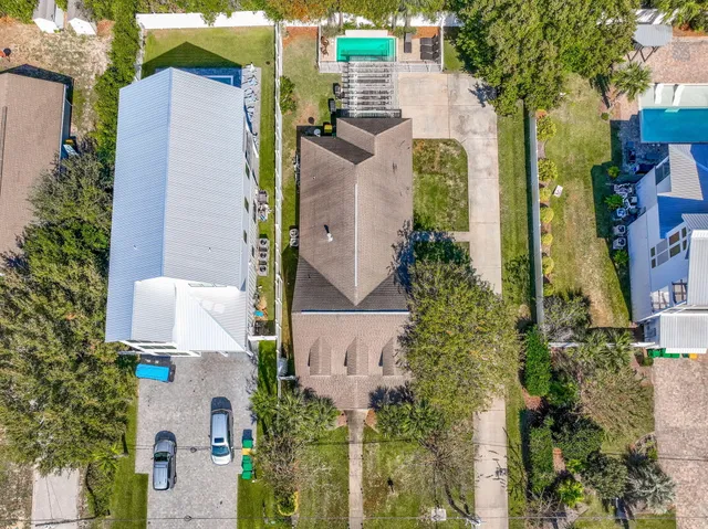 $1,500,000 | 4555 Luke Avenue, Destin, FL 32541