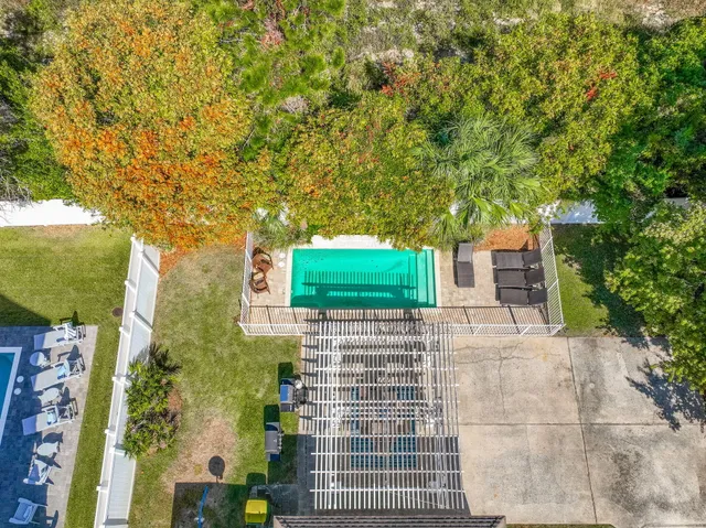 $1,500,000 | 4555 Luke Avenue, Destin, FL 32541
