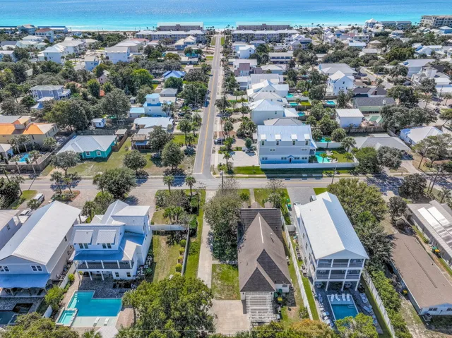 $1,500,000 | 4555 Luke Avenue, Destin, FL 32541