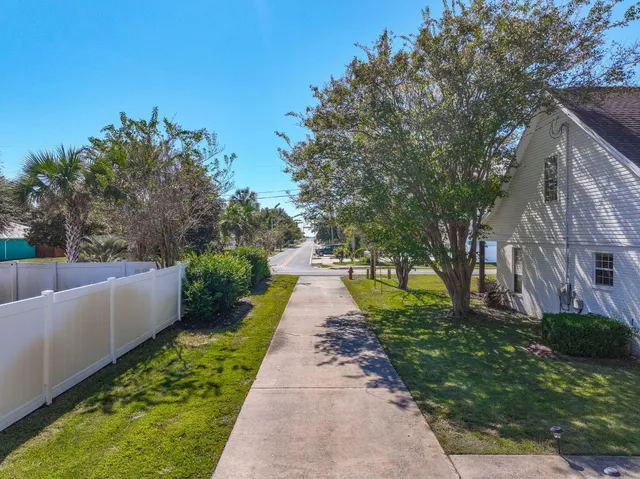 $1,500,000 | 4555 Luke Avenue, Destin, FL 32541