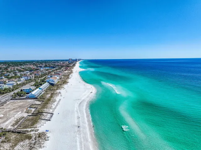 $1,500,000 | 4555 Luke Avenue, Destin, FL 32541