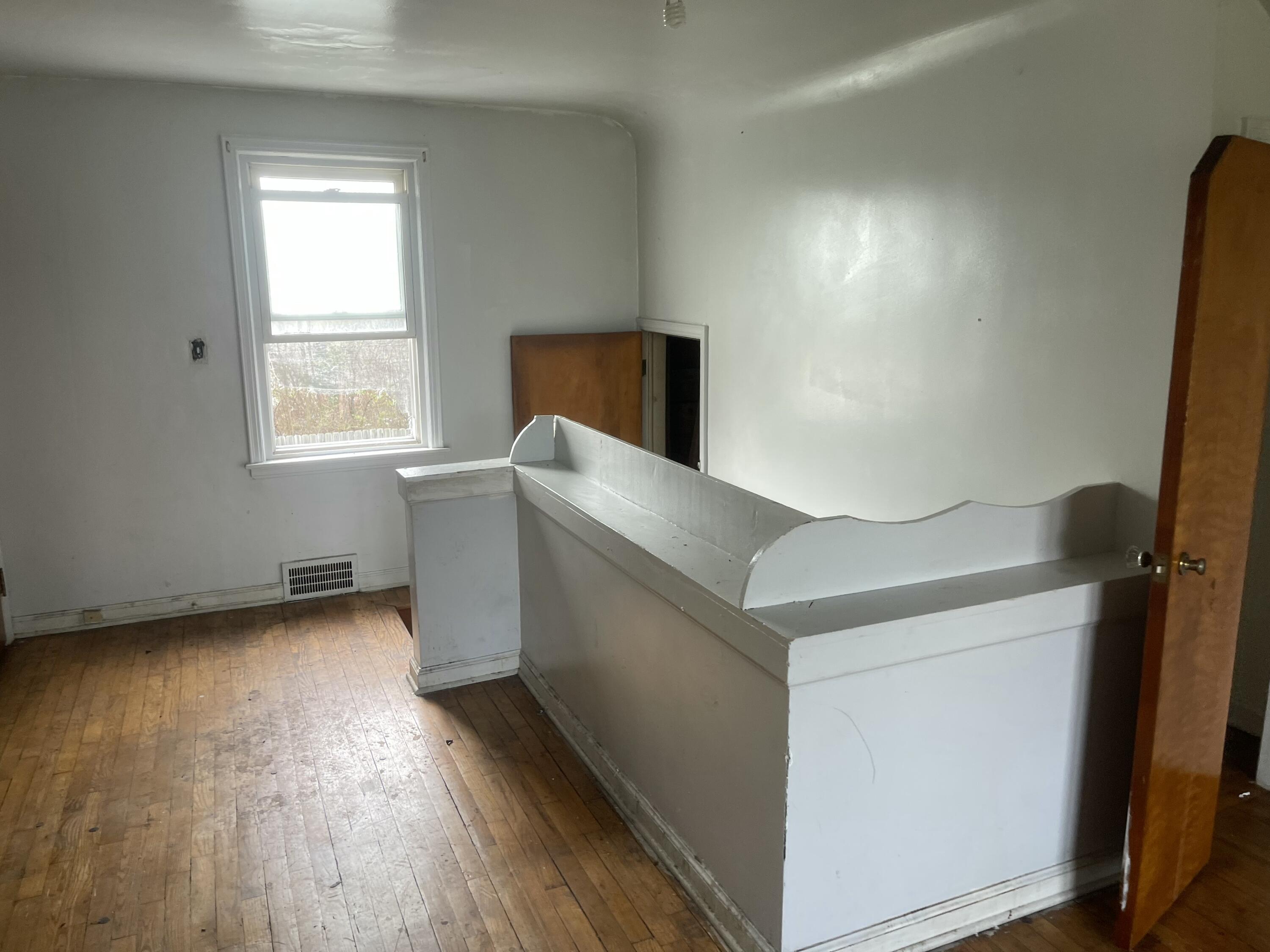 3929 Nottingham Road Detroit, MI 48224 - Photo 10 of 18 IMG_7025