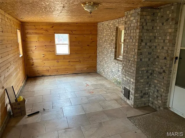 $115,000 | 574 Ripley 160E-8, Doniphan, MO 63935