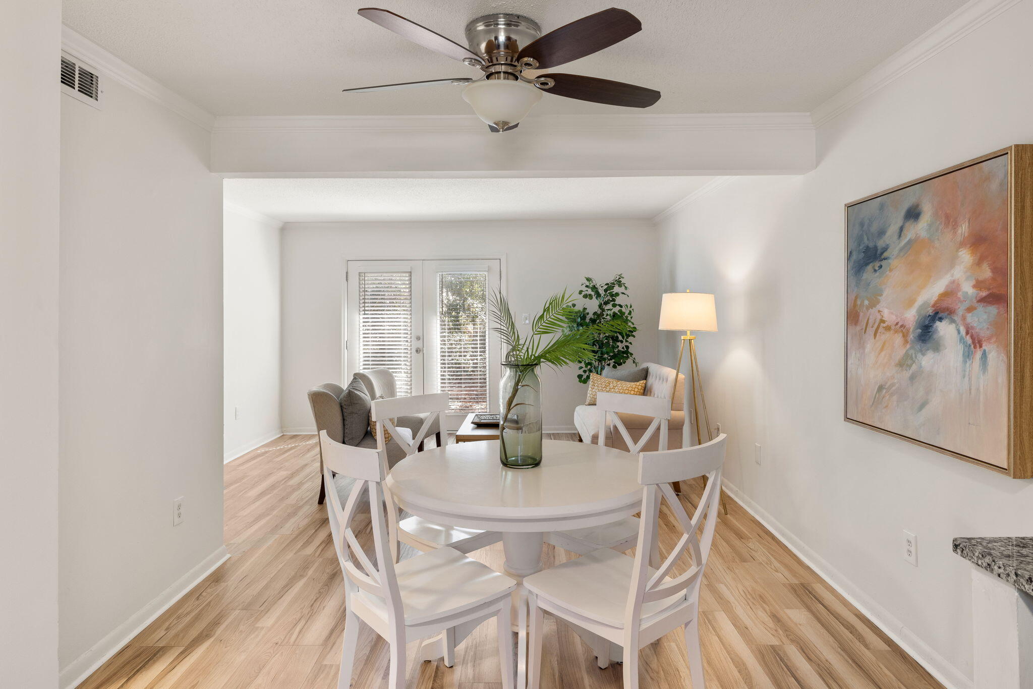 2362 Parsonage Road, Unit 17G Charleston, SC 29414 - Photo 3 of 8 Dining
