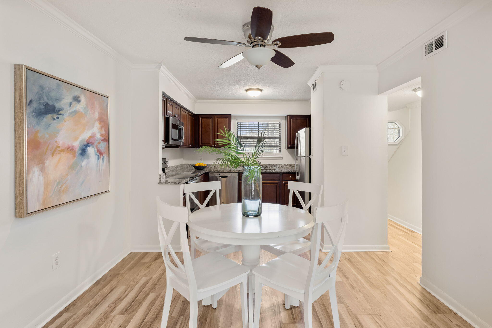 2362 Parsonage Road, Unit 17G Charleston, SC 29414 - Photo 5 of 8 Dining
