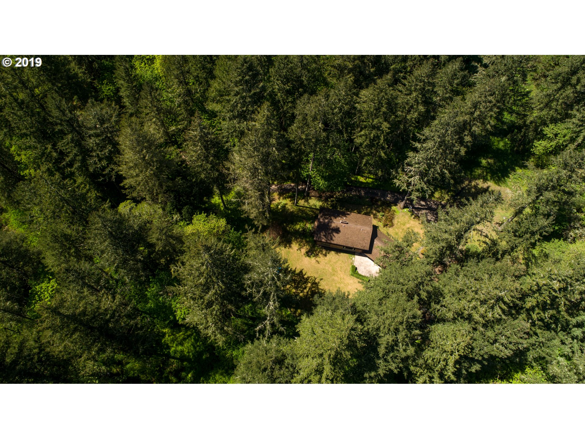 8710 Oak Grove Road Rickreall, OR 97371 - Photo 2 of 7 Gallery Image 2