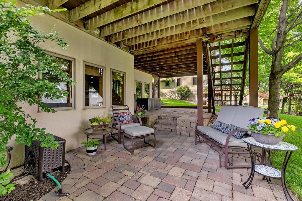 7445 Ridgeway Road Golden Valley, MN 55427 - Photo 13 of 59