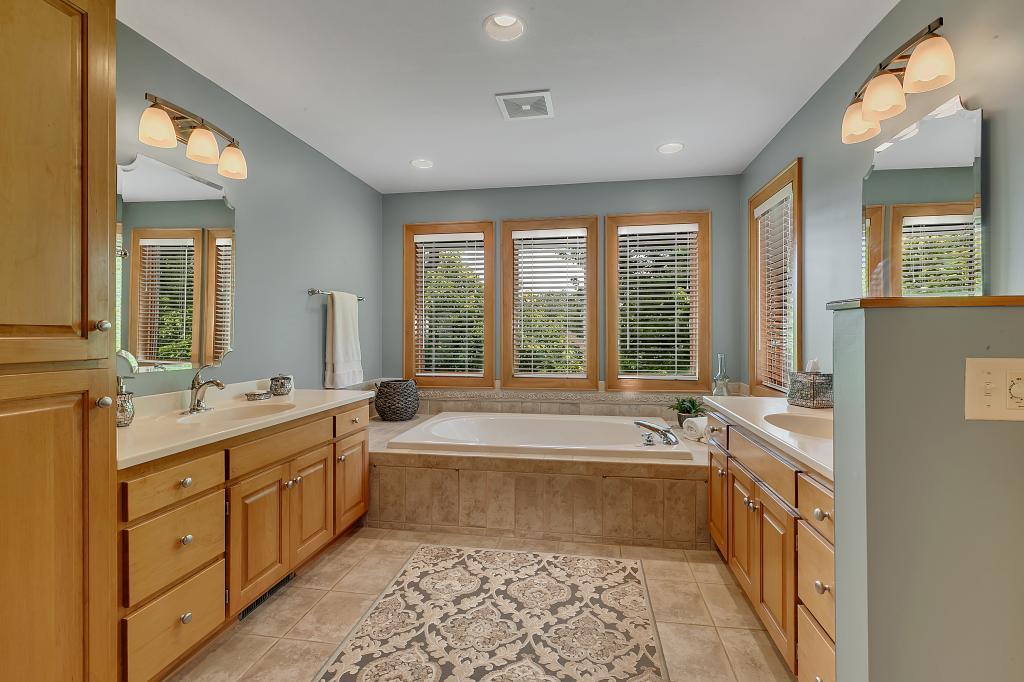 7445 Ridgeway Road Golden Valley, MN 55427 - Photo 42 of 59