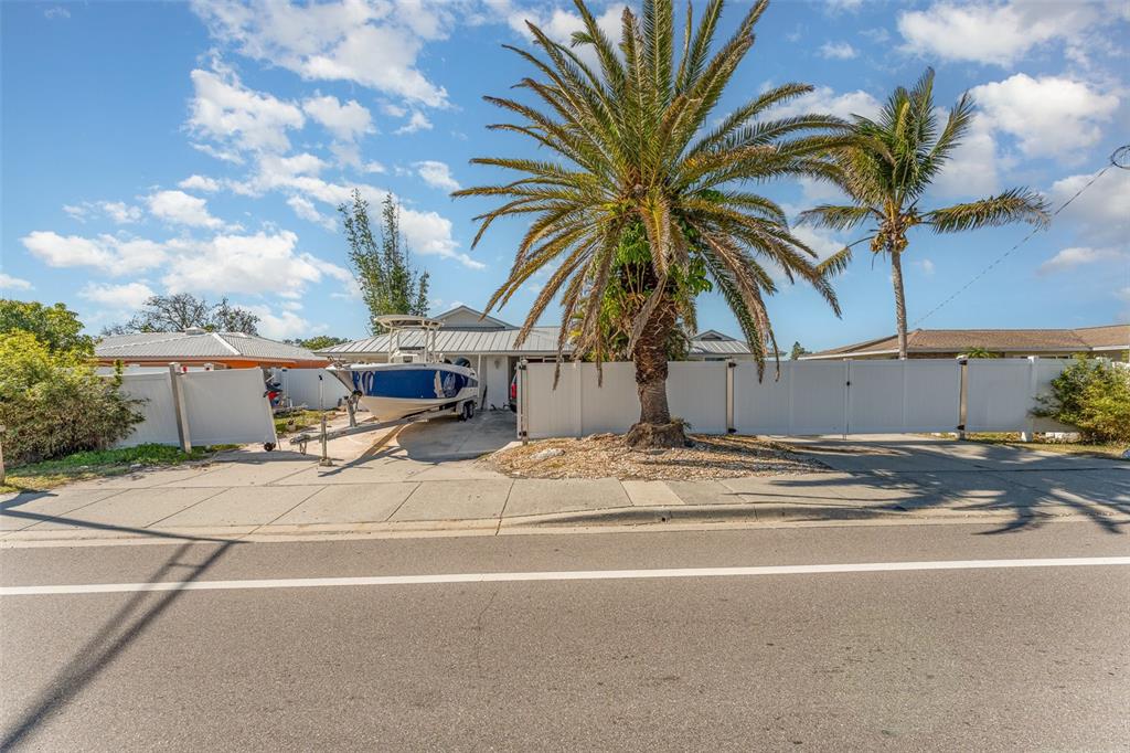 707 Albee Farm Road North Nokomis, FL 34275 - Photo 1 of 1 Gallery Image 1