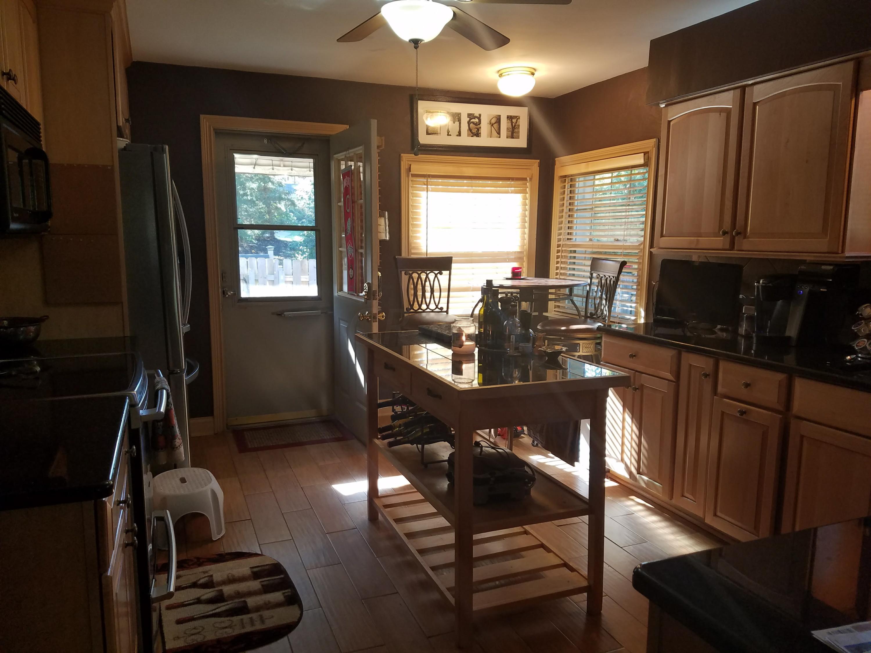 2741 Fishinger Road Columbus, OH 43221 - Photo 5 of 36