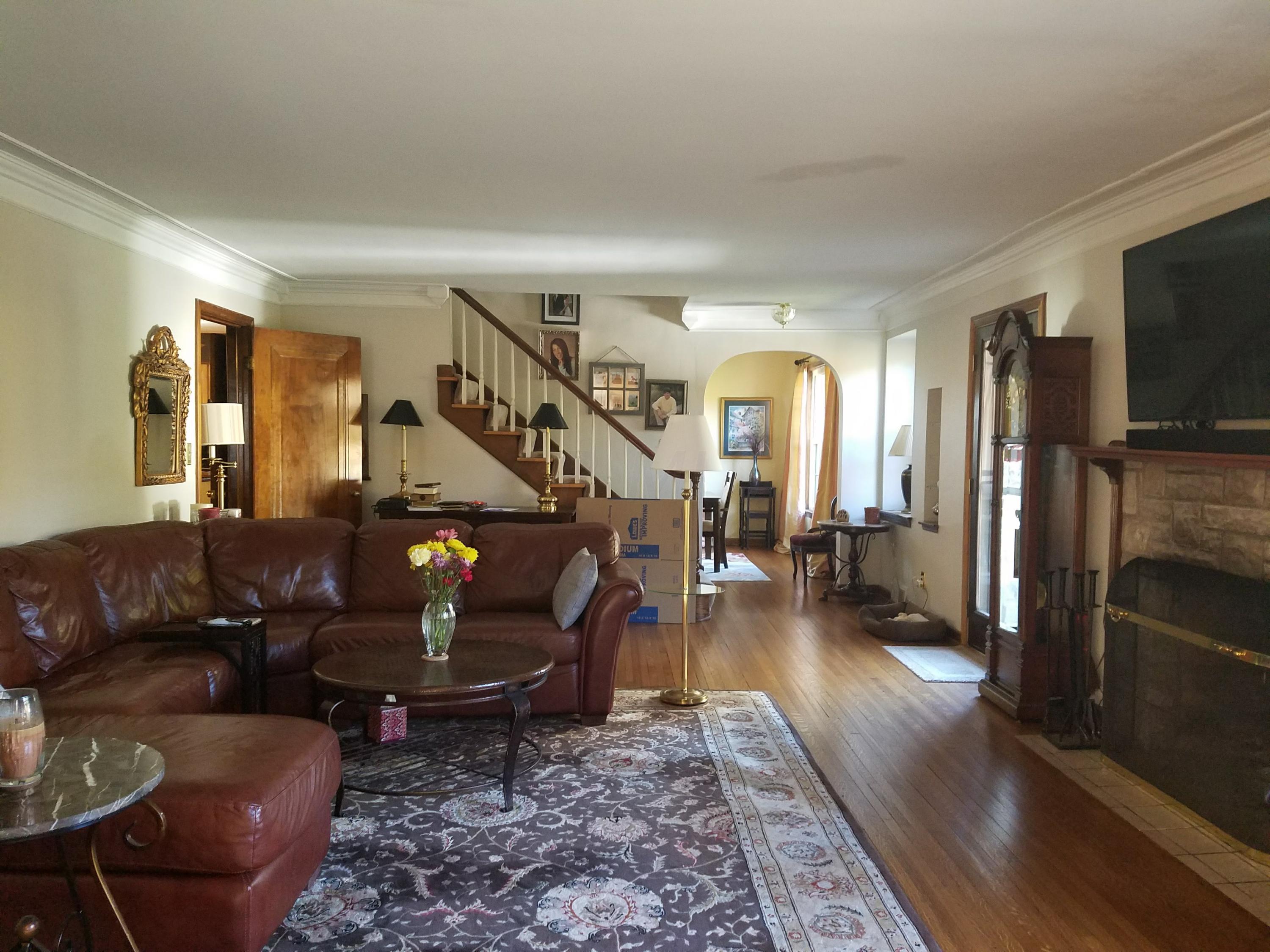 2741 Fishinger Road Columbus, OH 43221 - Photo 10 of 36