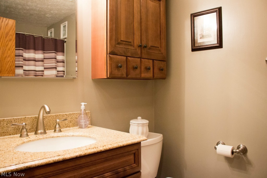 1818 Fox Lake Road Wooster, OH 44691 - Photo 12 of 19 Gallery Image 12