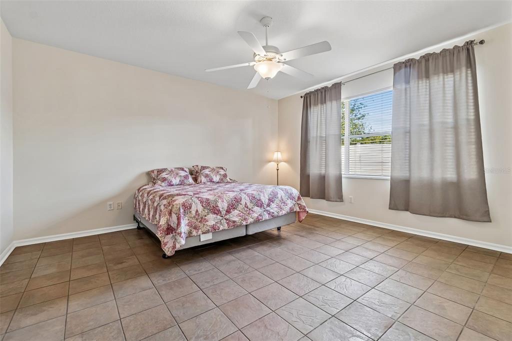 4318 Brandon Ridge Drive Valrico, FL 33594 - Photo 16 of 26