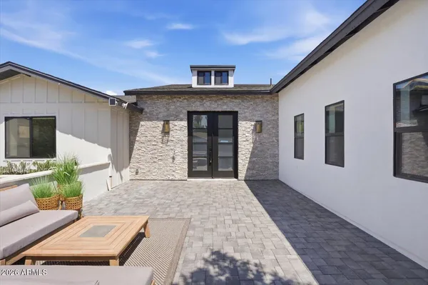 $2,250,000 | 4348 East Mitchell Drive, Phoenix, AZ 85018