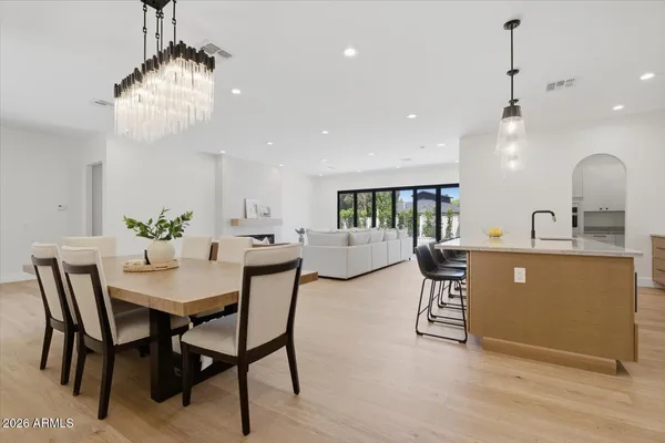 $2,250,000 | 4348 East Mitchell Drive, Phoenix, AZ 85018