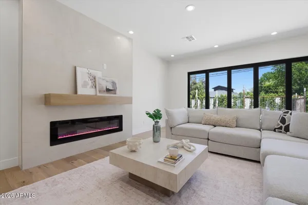 $2,250,000 | 4348 East Mitchell Drive, Phoenix, AZ 85018