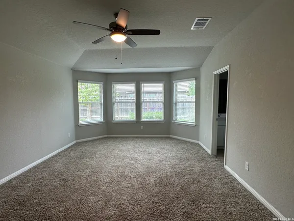 $1,995 | 1234 Meyers Meadow, New Braunfels, TX 78130