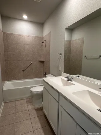 $1,995 | 1234 Meyers Meadow, New Braunfels, TX 78130