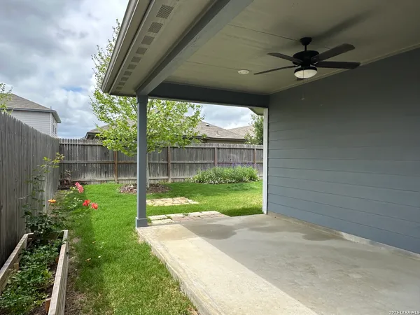 $1,995 | 1234 Meyers Meadow, New Braunfels, TX 78130