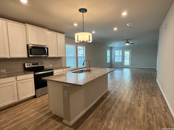 $1,995 | 1234 Meyers Meadow, New Braunfels, TX 78130