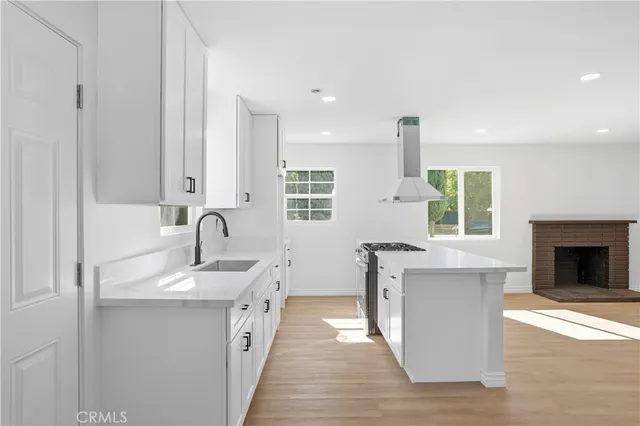 $699,000 | 1381 East 5th Street, Ontario, CA 91764