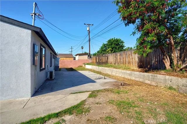 $699,000 | 1381 East 5th Street, Ontario, CA 91764