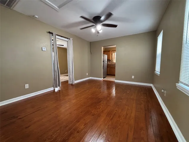 $800 | 422 West Burleson Street, Wharton, TX 77488