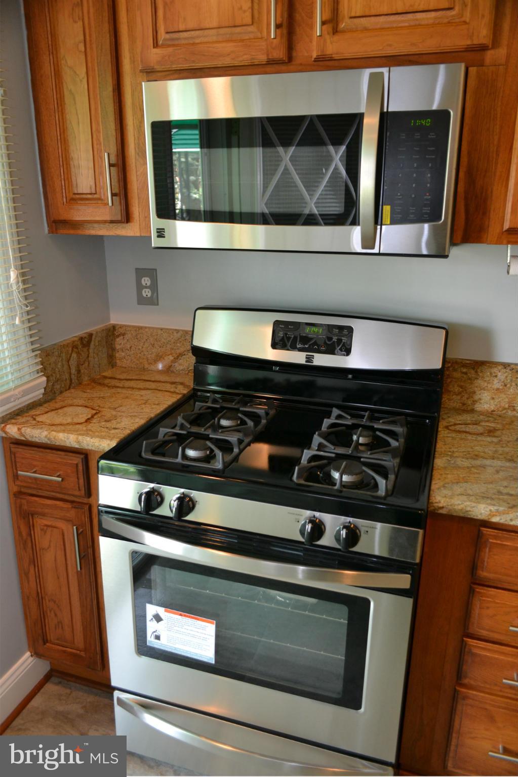 4014 Grantley Road Baltimore, MD 21215 - Photo 13 of 29 Kitchen