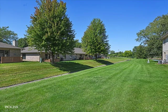 $220,000 | 2632 Crescenzo Drive, Joliet, IL 60436
