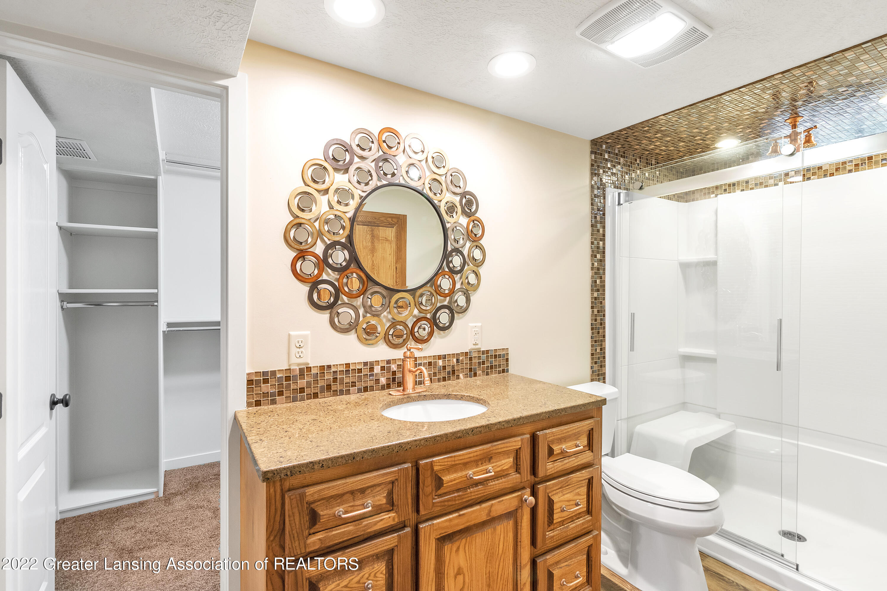 7511 Yorktown Road Lansing, MI 48917 - Photo 29 of 38 33