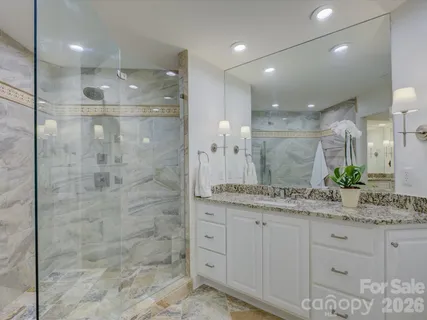 $675,000 | 8905 Challis Hill Lane, Charlotte, NC 28226