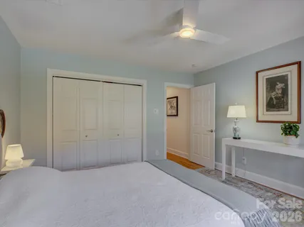 $675,000 | 8905 Challis Hill Lane, Charlotte, NC 28226