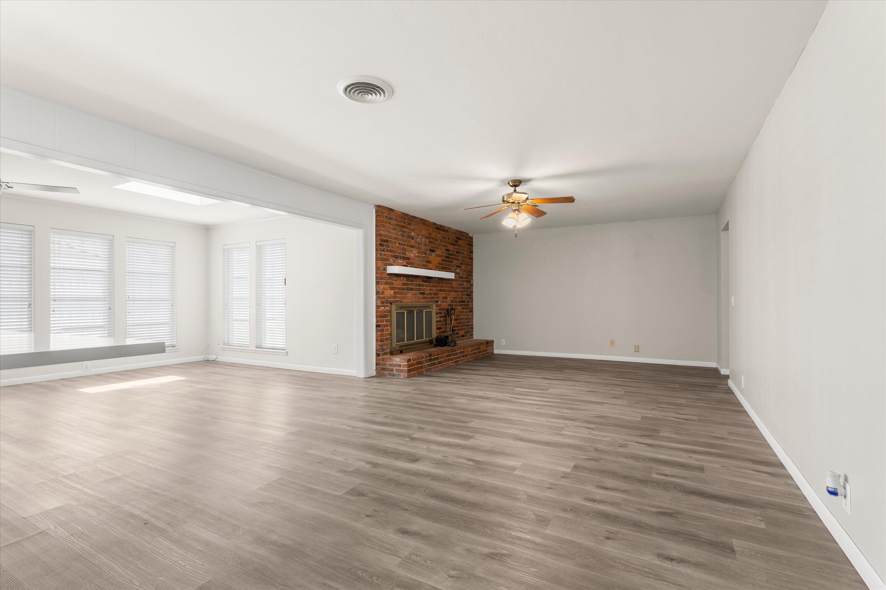 2114 70th Street Lubbock, TX 79412 - Photo 5 of 33 08-2114 70th St