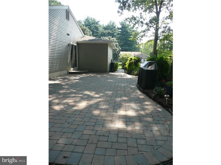 77 Wolfpack Road Hamilton, NJ 08619 - Photo 18 of 25