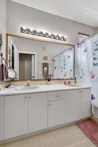 $569,000 | 913 Southwest 151 Place, Miami, FL 33194