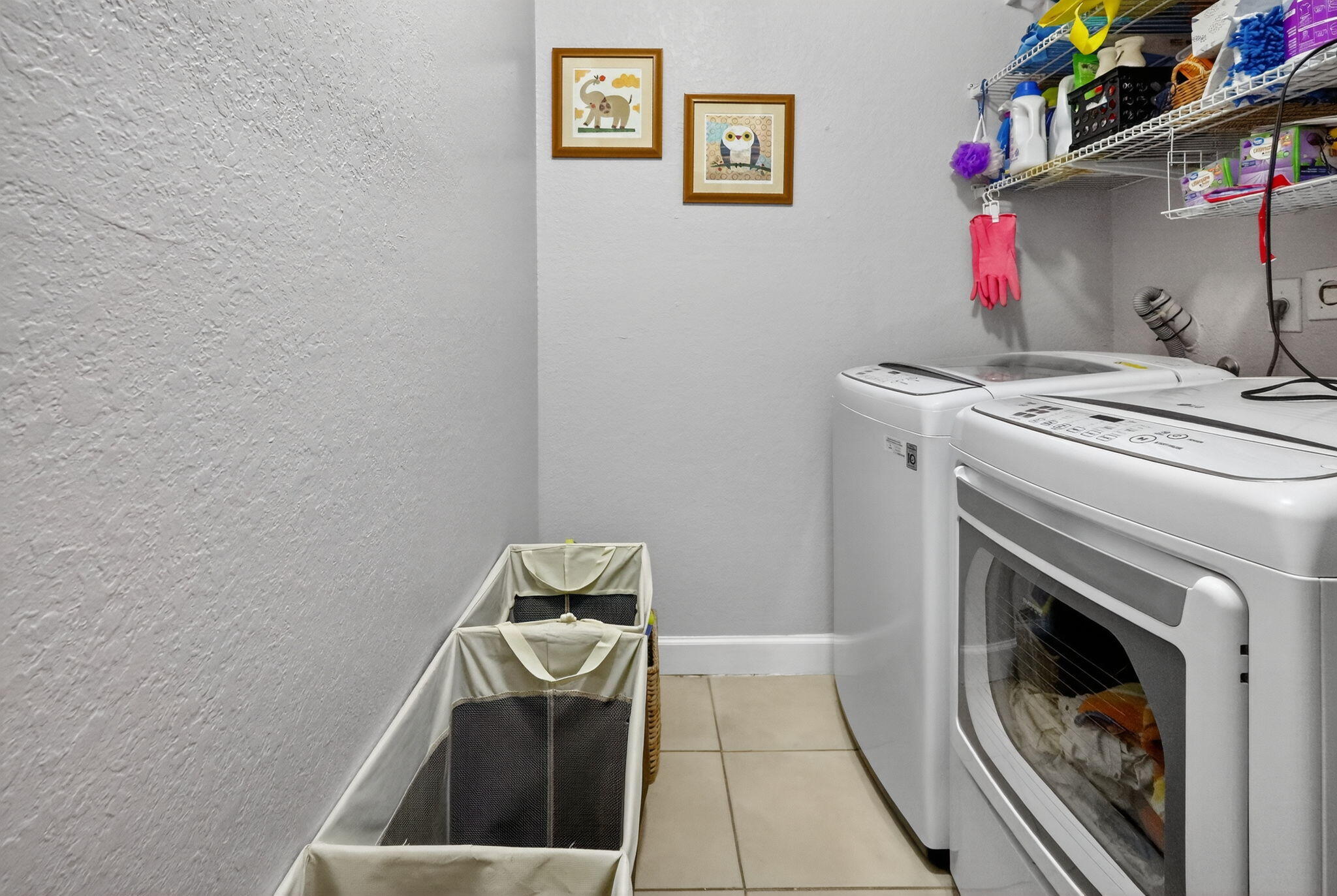 913 Southwest 151 Place Miami, FL 33194 - Photo 47 of 48 a utility room with dryer and washer