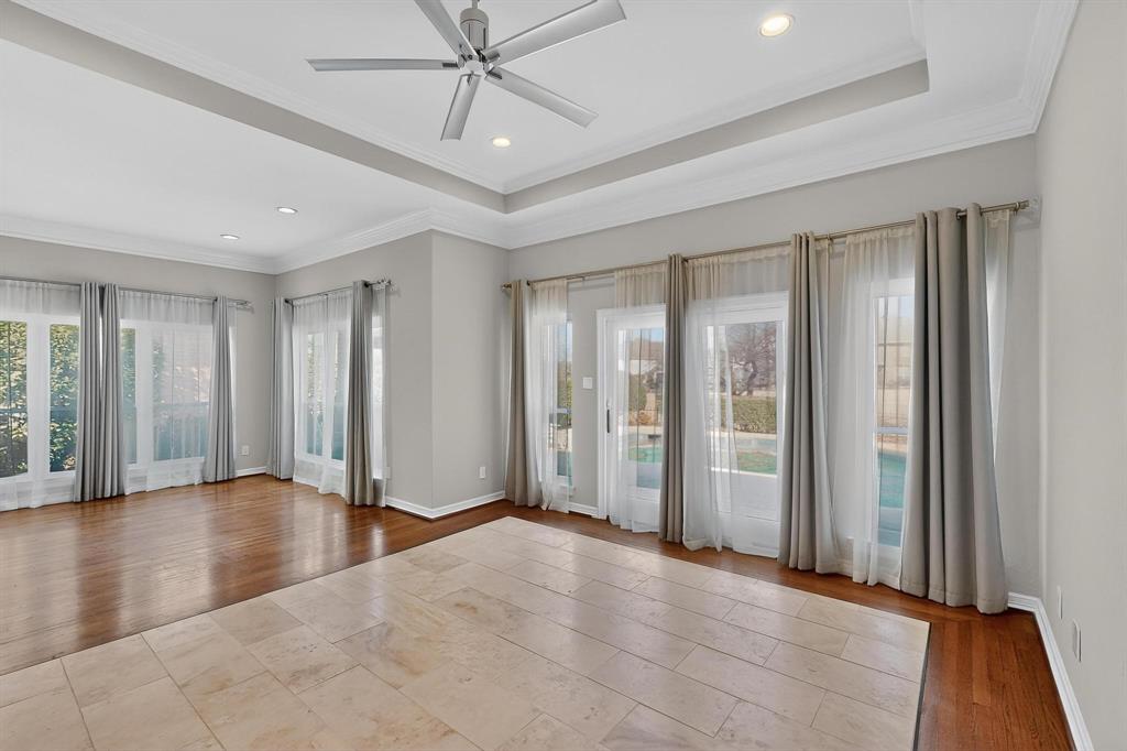 2648 Brookside Drive Irving, TX 75063 - Photo 17 of 34