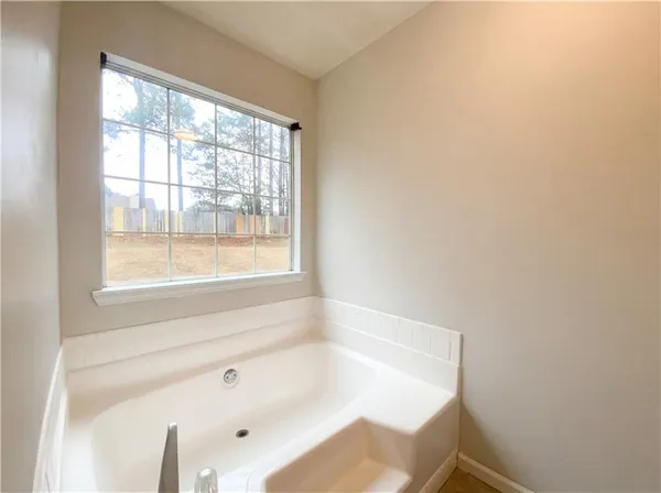 $230,000 | 10454 Irongate Lane, Jonesboro, GA 30238