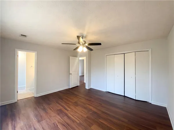 $230,000 | 10454 Irongate Lane, Jonesboro, GA 30238