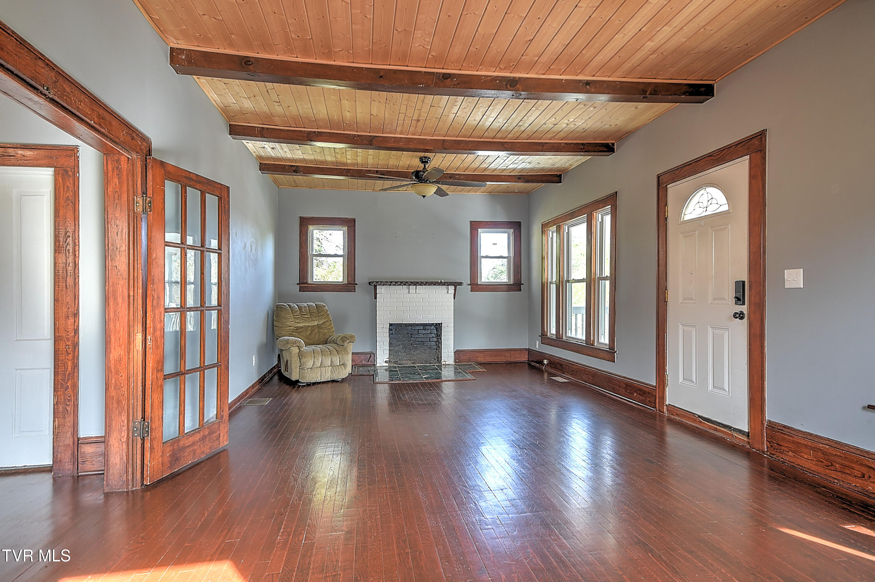 250 Piercetown Road Butler, TN 37640 - Photo 8 of 36 250 Piercetown Rd DST-13 (1)