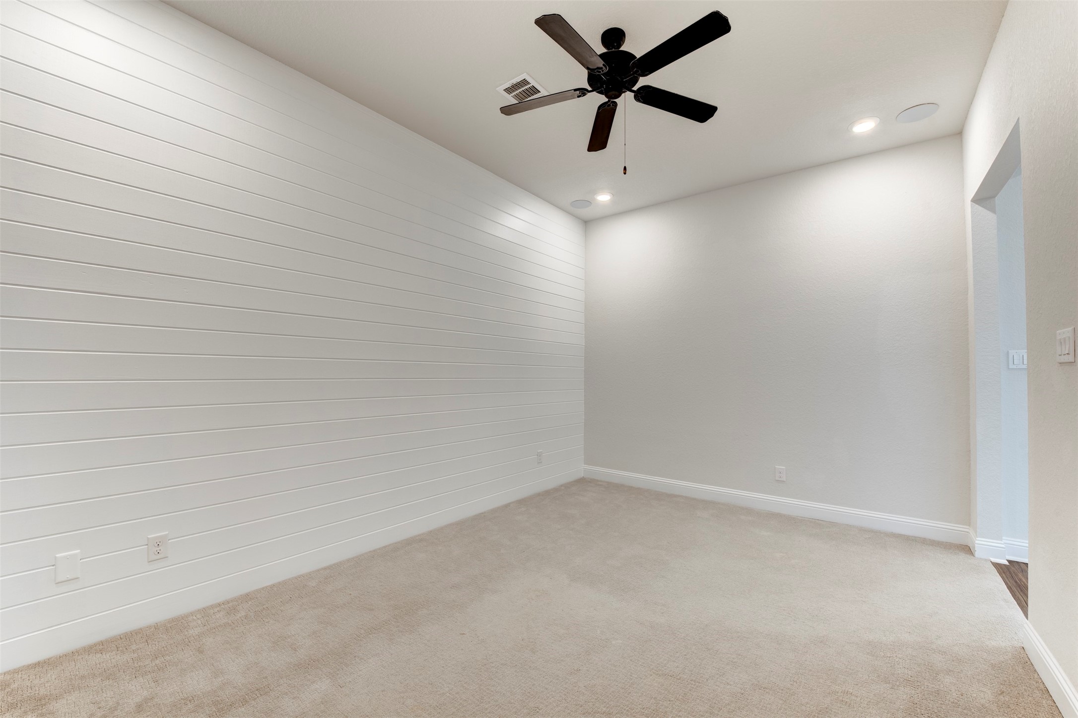 4802 Gingerwood Trace Lane Rosharon, TX 77583 - Photo 7 of 43 Use as media, toy, game, reading, or sitting room