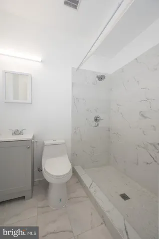 $2,800 | 3321 11th Street Northwest, Unit 4, Washington, DC 20010