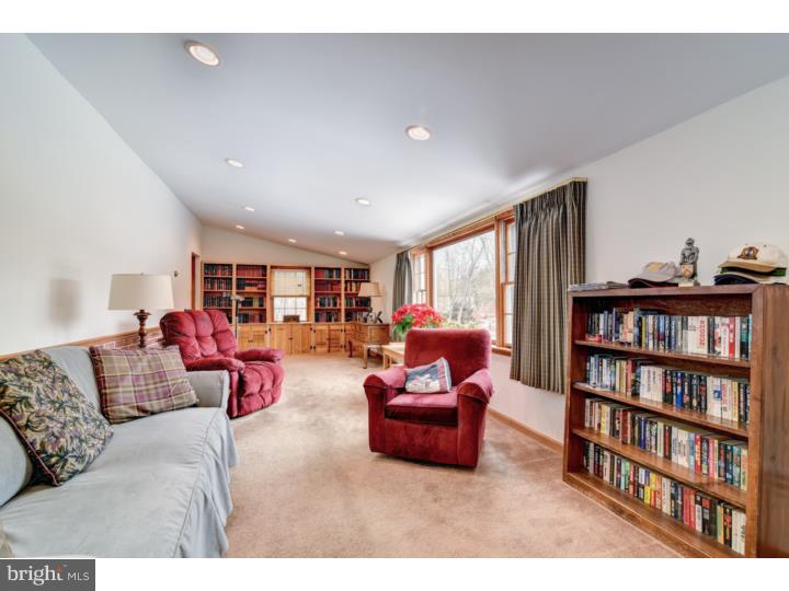 309 Longfield Road Glenside, PA 19038 - Photo 13 of 23 Gallery Image 13