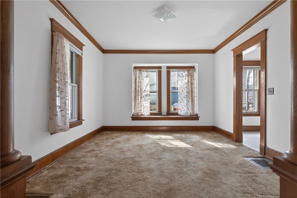 4 3rd Street Oneonta, NY 13820 - Photo 8 of 23