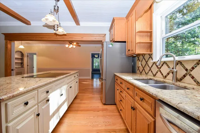 $639,888 | 578 Kyles Mill Road, Buchanan, VA 24066